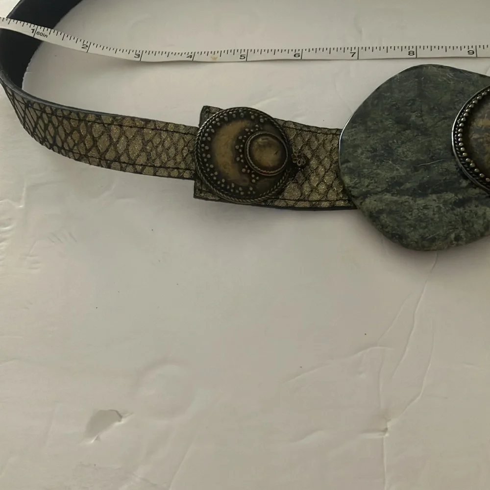 FINAL MARKDOWN Detailed ladies belt
